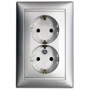 Pulsador VALENA blanco  2P+TT aluminio LEGRAND 770127