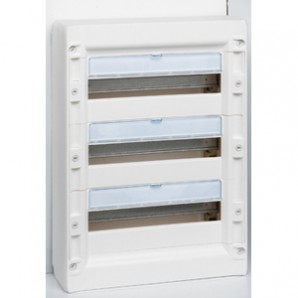 Caja modular de superficie xl³125 3 filas de 18 módulos LEGRAND 401668