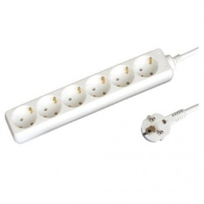 In base multipla 6 prese, 1,5 m cavo 3x1mm bianco GSC 0000006