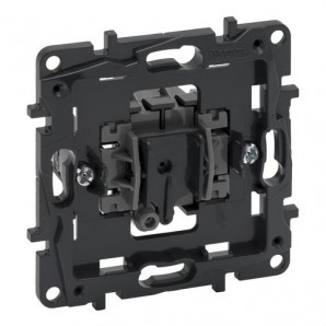 Interruptor Niloé Step 10AX 250V LEGRAND 864006