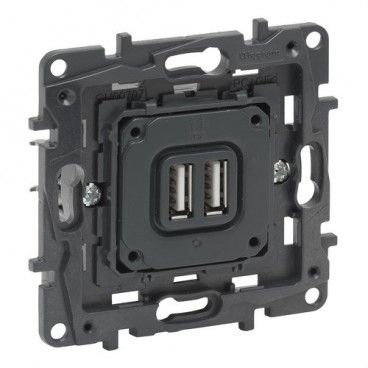 Base carregadora dupla USB A+A Niloé Step 250V LEGRAND 864024