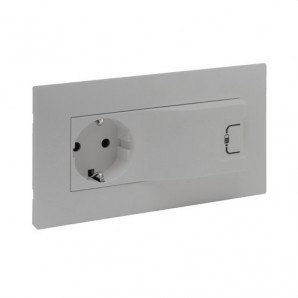 Base de corriente 2P+T con cargador USB A Niloé Step, semi-empotrada, 250V, aluminio LEGRAND 864323