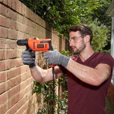  TALADRO PERCUTOR 500W   BLACK+DECKER. SU ACCIÓN PERCUTORA DE HASTA 49.300 IPM ES PERFECTA PARA TAREAS EXIGENTES DE PERFORACIÓN 