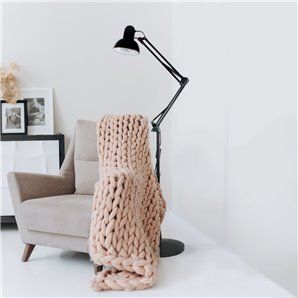 Lámpara de pie Luxo negra 2