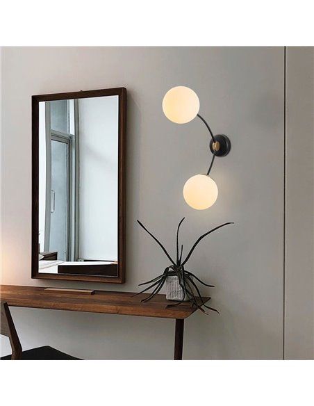 Aplique de pared de 2 luces con tulipas de cristal Model 5