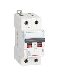 LEGRAND 407759 | Magnetotérmico DX3 6/10kA-CP + N 32A