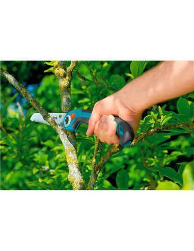 SIERRA DE JARDIN PLEGABLE 135P 08742-20 LONGITUD DE CUCHILLA: 135mm GARDENA