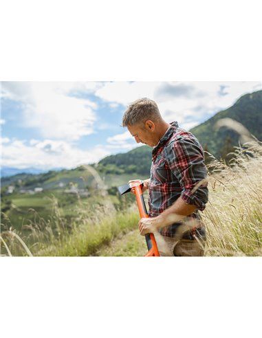 Hacha de hendidura 1400g .el equilibrio entre la cabeza de corte de 1kg y el mango ligero y largo permite aprovechar al máximo e