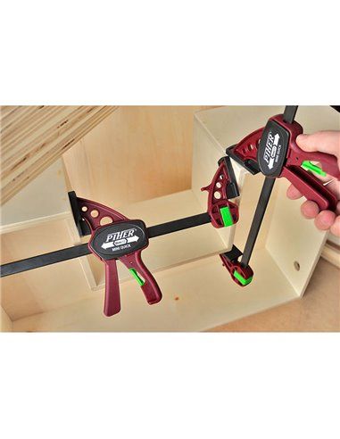 Sargento mini quick piher 30cm ref. 52430. fuerza máxima 75kg. cabezales de nylon y fibra de vidrio barra de acero templada reve