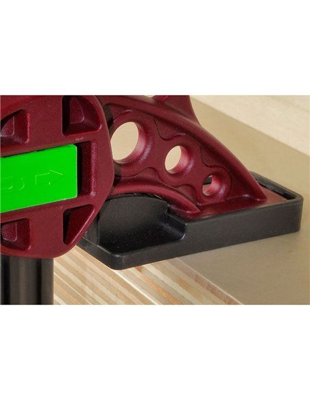 Sargento quick piher 45cm extra ref. 52645. presión máxima:150kg. cabezales de nylon y fibra de vidrio. barra de acero al carbon