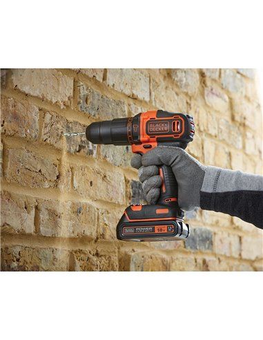 S.of. brico kit with 18v hammer drill and accessories bcksb05-qw black+decker