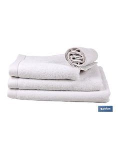 Toalla Ducha Blanca Gr580m2  Modelo Paloma 70x140cm 2