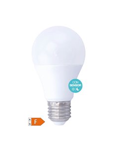 Lámpara LED estándar con sensor crepuscular 9W E27 3000K