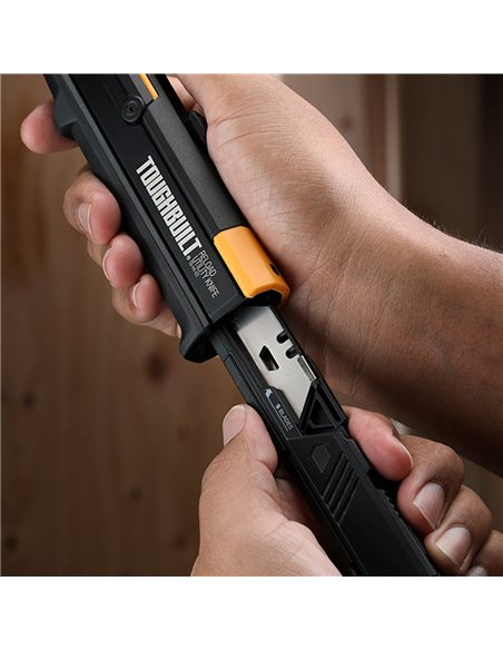 Cúter recargable con 5 + 5 hojas TB-H4S2-03 Toughbuilt