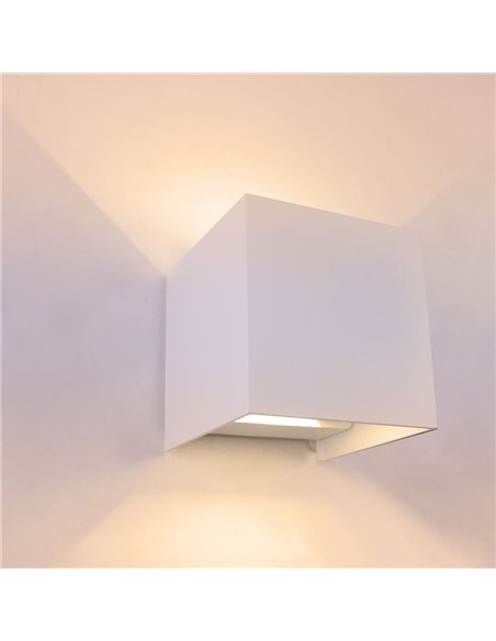 Aplique IP54 Open LED 2x5W 3000K blanco