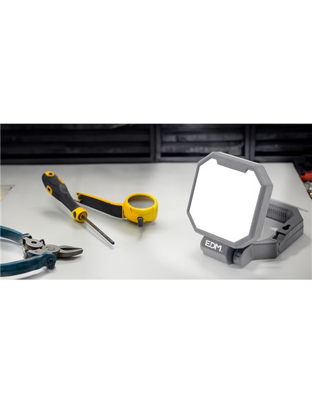 Foco led de trabajo 20w 2.000lm 3 en 1 edm