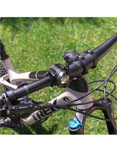 Linterna de bicicleta/frontal de led 180lm edm