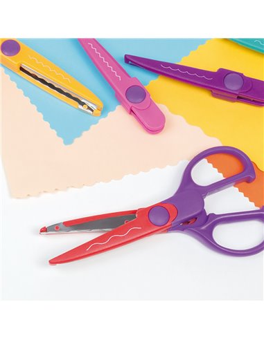 Blister com tesoura zig-zag com 4 lâminas intercambiáveis 16cm Milão