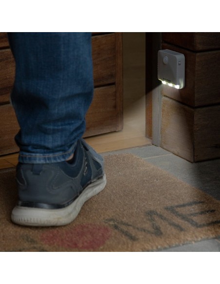 Set di 2 unità luminose a LED con sensore di movimento INNOVAGOODS