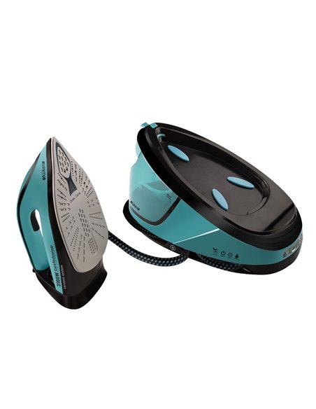 3100W ironing center with 8 bar ceramic sole