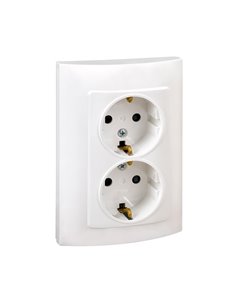 Doble base de enfuche TT blanco con marco “Serie 10” hecho en plástico 16A 230V IP20 12x4x8,4cm SIMON 2