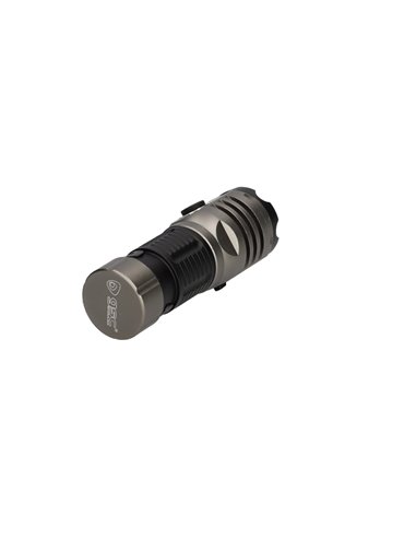 Linterna de mano de 3 LEDs COB (12W 1000lm) con distancia de iluminación de hasta 105m con cable USB C IPX4 Ø26x70mm fabricada e