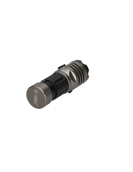 Linterna de mano de 3 LEDs COB (12W 1000lm) con distancia de iluminación de hasta 105m con cable USB C IPX4 Ø26x70mm fabricada e