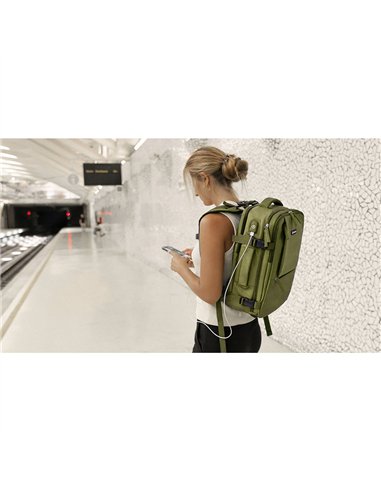 NUMADA Mochila impermeable de 20l “Explorer B40” multibolsillos + puerto USB color verde militar