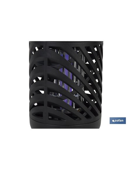 Lámpara LED antiinsectos | Potencia: 5 W | Descarga Eléctrica: 800-1000 V  | Área: 60 m² | Protégete contra los insectos