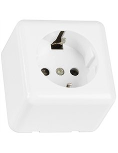 BASE SOBREPONER CUADRADA 16A TT 21186 AMIG 2