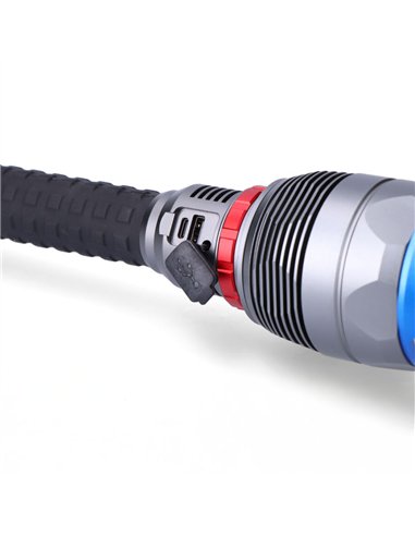 Linterna led de largo alcance 23000 lm