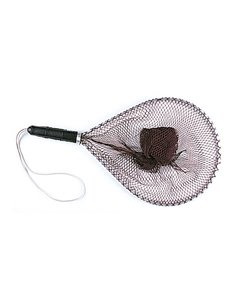 Épuisette spéciale pour la truite