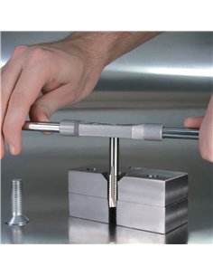 Ruko-245004RO-Juego de 15 machos de roscar en estuche de plástico 2
