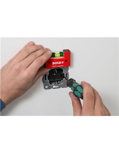 Sola-GOMAGNETICCLIP-Nivel de burbuja compacto GO! Magnetic CLIP
