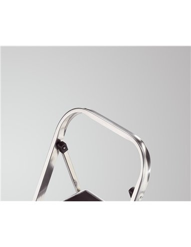 Hailo-4393-801-Taburete de aluminio K30 (3 peldaños)