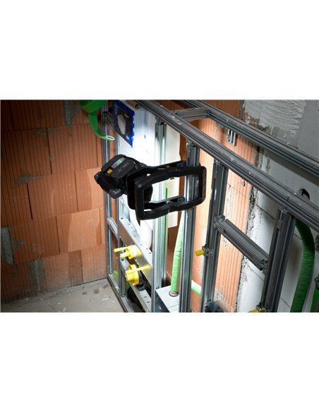 Brennenstuhl-1173070020-Foco de trabajo LED portátil con pinza abrazadera CL 4050 MA, IP65