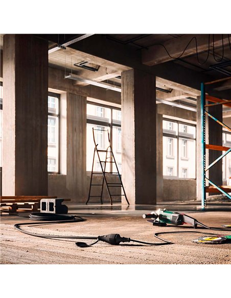 Prolongador profesional 20 m, ip44, h07rn-f 3 g 2,5 mm², 1 toma con tapa, 16 a 250 v~, negro