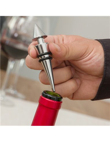 Estuche de vino con forma de botella