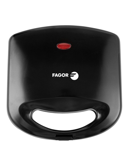 Sandwichiera Fastcrisp 750 W con tecnologia di cottura rapida