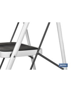 Haushaltsleiter aus Stahl 3 Stufen 70 cm 2