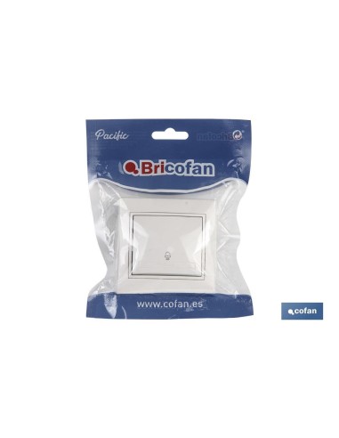 Recessed button model Pacific white 10A