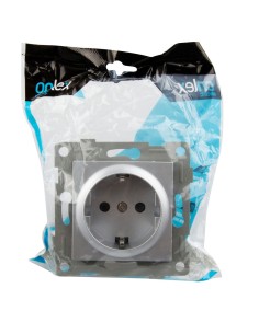 Titanium Onlex 16A 250V Socket Base 2