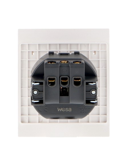 Prise Schuko avec cache encastrable noir 16A