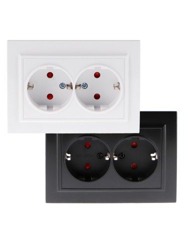 Prise Schuko avec cache encastrable noir IP44 16A