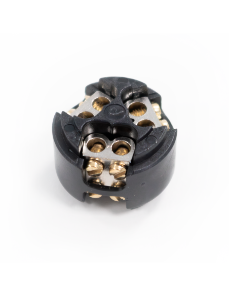 Conector En e IP68 marca M LEDME em material PC
