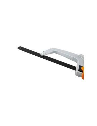 Compact hand saw with rubberized handle ACCUMASTER