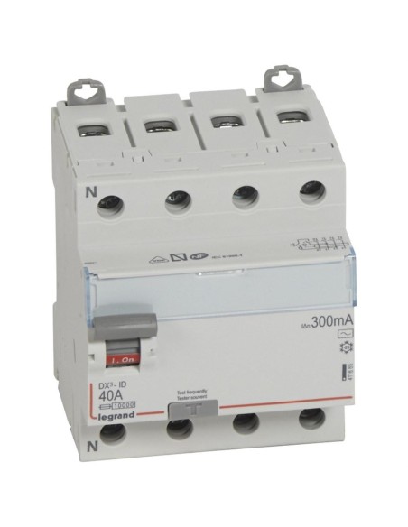 Interruttore differenziale 4P 40 A 400 V 300 mA tipo AC