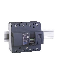 Interruttore automatico 4P 32 A curva C 36 kA