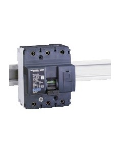 Interruptor automático Acti9 NG125N 3P 20 A curva C