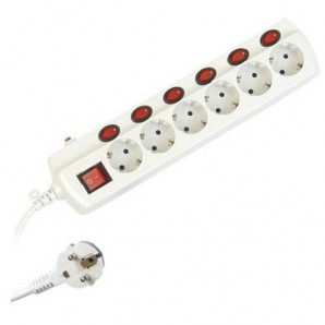 Base múltiple 6 tomas multiinterruptor + generale 1,5 m GSC 0800392